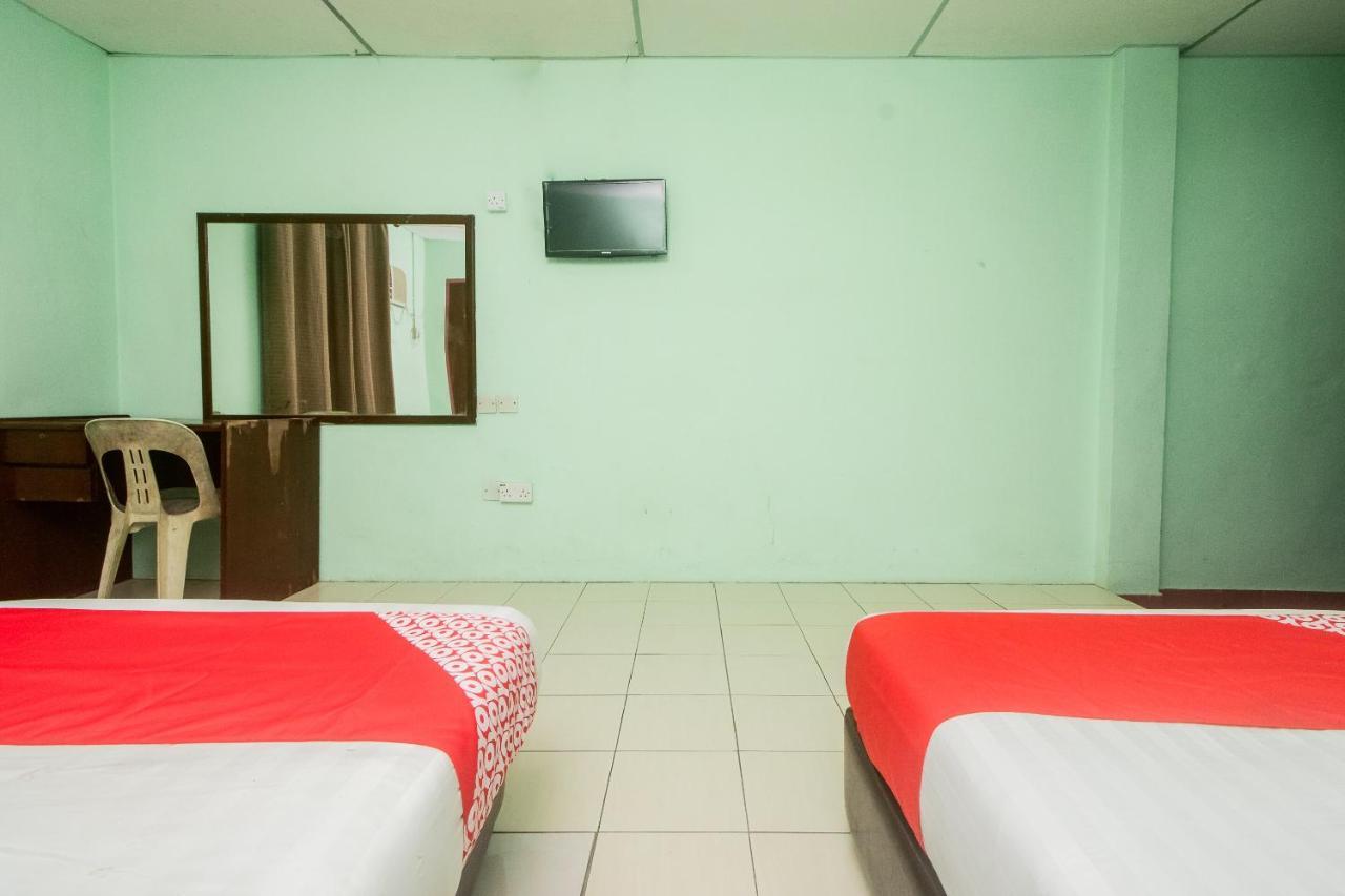 Oyo 90124 Payang Puri Baru Hotel Sarikei Exterior photo
